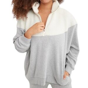 Aerie Women's Heather Gray/White Hometown Holiday Quarter Zip Sweater Size XL